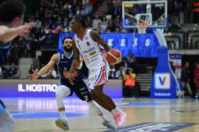 TREVISO 19112023 LBA CAMPIONATO NUTRIBULLET TREVISO BASKET - GEVI NAPOLI