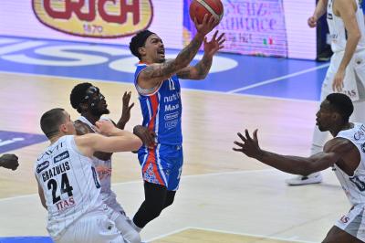 TREVISO 17122023 LBA CAMPIONATO NUTRIBULLET TREVISO BASKET - DOLOMITI ENERGIA TRENTO