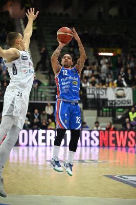 TREVISO 17122023 LBA CAMPIONATO NUTRIBULLET TREVISO BASKET - DOLOMITI ENERGIA TRENTO