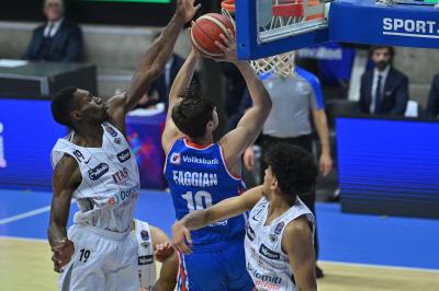 TREVISO 17122023 LBA CAMPIONATO NUTRIBULLET TREVISO BASKET - DOLOMITI ENERGIA TRENTO