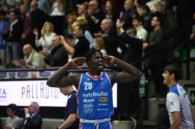 TREVISO 17122023 LBA CAMPIONATO NUTRIBULLET TREVISO BASKET - DOLOMITI ENERGIA TRENTO