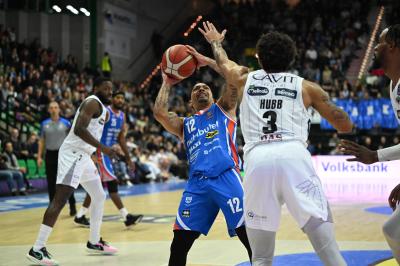 TREVISO 17122023 LBA CAMPIONATO NUTRIBULLET TREVISO BASKET - DOLOMITI ENERGIA TRENTO