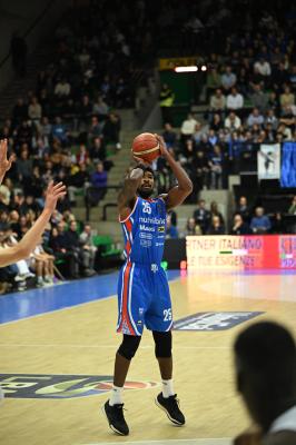TREVISO 17122023 LBA CAMPIONATO NUTRIBULLET TREVISO BASKET - DOLOMITI ENERGIA TRENTO