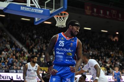 TREVISO 17122023 LBA CAMPIONATO NUTRIBULLET TREVISO BASKET - DOLOMITI ENERGIA TRENTO