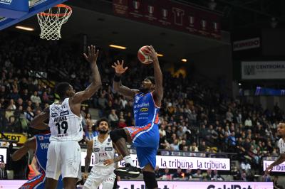 TREVISO 17122023 LBA CAMPIONATO NUTRIBULLET TREVISO BASKET - DOLOMITI ENERGIA TRENTO