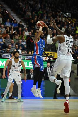 TREVISO 17122023 LBA CAMPIONATO NUTRIBULLET TREVISO BASKET - DOLOMITI ENERGIA TRENTO