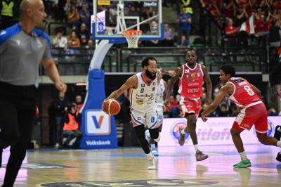 TREVISO 30122023 LBA CAMPIONATO NUTRIBULLET TREVISO BASKET - ESTRA PISTOIA