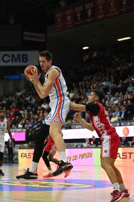 TREVISO 060124 LBA CAMPIONATO NUTRIBULLET TREVISO BASKET - OPENJOBMETIS VARESE