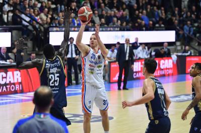 TREVISO 210124 LBA CAMPIONATO NUTRIBULLET TREVISO BASKET - DINAMO SASSARI