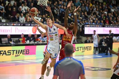 TREVISO 300324 LBA CAMPIONATO NUTRIBULLET TREVISO BASKET - PROSCIUTTO CARPEGNA PESARO