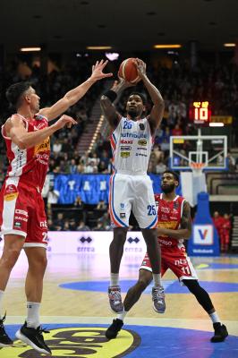 TREVISO 300324 LBA CAMPIONATO NUTRIBULLET TREVISO BASKET - PROSCIUTTO CARPEGNA PESARO