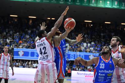 TREVISO 140424 LBA CAMPIONATO NUTRIBULLET TREVISO BASKET - EA7 ARMANI MILANO