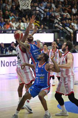 TREVISO 140424 LBA CAMPIONATO NUTRIBULLET TREVISO BASKET - EA7 ARMANI MILANO