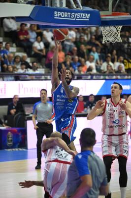 TREVISO 140424 LBA CAMPIONATO NUTRIBULLET TREVISO BASKET - EA7 ARMANI MILANO