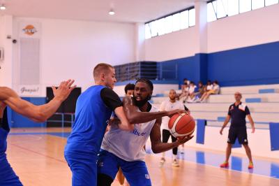 TREVISO 03092024 LBA PRECAMPIONATO NUTRIBULLET TREVISO BASKET - ALLENAMENTO + INCONTRO TIFOSI