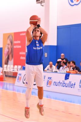 TREVISO 03092024 LBA PRECAMPIONATO NUTRIBULLET TREVISO BASKET - ALLENAMENTO + INCONTRO TIFOSI