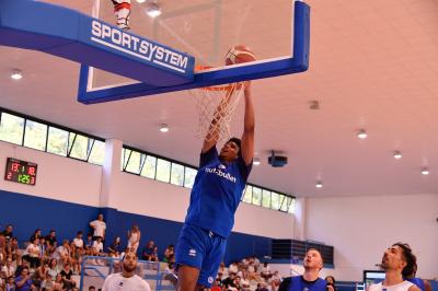TREVISO 03092024 LBA PRECAMPIONATO NUTRIBULLET TREVISO BASKET - ALLENAMENTO + INCONTRO TIFOSI