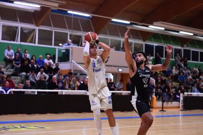 PONZANO 14092024 LBA PRECAMPIONATO NUTRIBULLET TREVISO BASKET - AQUILA TRENTO