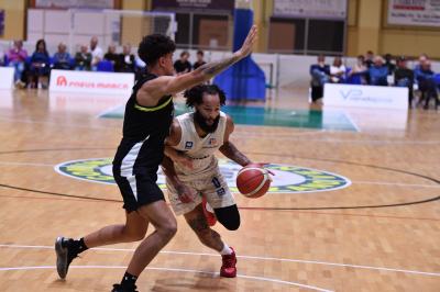 PONZANO 14092024 LBA PRECAMPIONATO NUTRIBULLET TREVISO BASKET - AQUILA TRENTO
