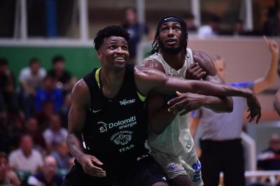 PONZANO 14092024 LBA PRECAMPIONATO NUTRIBULLET TREVISO BASKET - AQUILA TRENTO