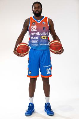TREVISO 24092024 LBA PRECAMPIONATO NUTRIBULLET TREVISO BASKET  STAFF GIOCATORI MAGLIA GIOCO UFFICIALE
