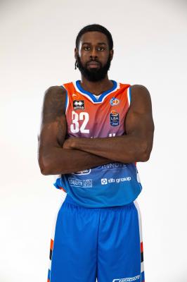 TREVISO 24092024 LBA PRECAMPIONATO NUTRIBULLET TREVISO BASKET  STAFF GIOCATORI MAGLIA GIOCO UFFICIALE