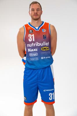 TREVISO 24092024 LBA PRECAMPIONATO NUTRIBULLET TREVISO BASKET  STAFF GIOCATORI MAGLIA GIOCO UFFICIALE