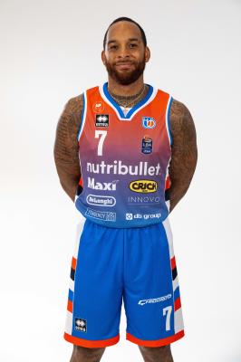 TREVISO 24092024 LBA PRECAMPIONATO NUTRIBULLET TREVISO BASKET  STAFF GIOCATORI MAGLIA GIOCO UFFICIALE