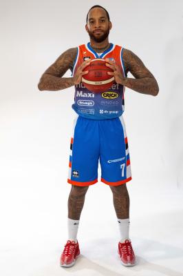 TREVISO 24092024 LBA PRECAMPIONATO NUTRIBULLET TREVISO BASKET  STAFF GIOCATORI MAGLIA GIOCO UFFICIALE