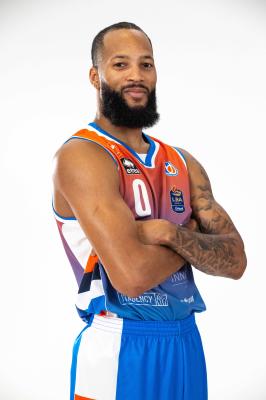 TREVISO 24092024 LBA PRECAMPIONATO NUTRIBULLET TREVISO BASKET  STAFF GIOCATORI MAGLIA GIOCO UFFICIALE