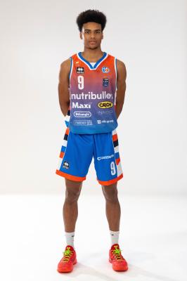 TREVISO 24092024 LBA PRECAMPIONATO NUTRIBULLET TREVISO BASKET  STAFF GIOCATORI MAGLIA GIOCO UFFICIALE