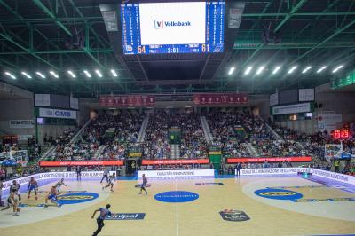 TREVISO 20102024 MARKETING LBA CAMPIONATO NUTRIBULLET TREVISO BASKET LED PANORAMICA PALAVERDE