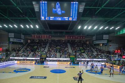 TREVISO 20102024 MARKETING LBA CAMPIONATO NUTRIBULLET TREVISO BASKET LED PANORAMICA PALAVERDE