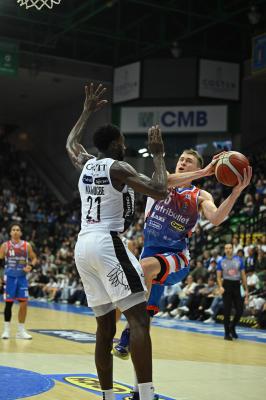 TREVISO 20102024 LBA NUTRIBULLET TREVISO BASKET - DOLOMITI ENERGIA TRENTO