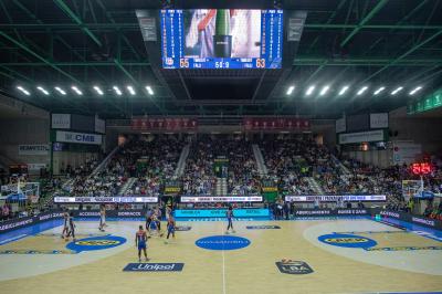 TREVISO 20102024 MARKETING LBA CAMPIONATO NUTRIBULLET TREVISO BASKET LED PANORAMICA PALAVERDE