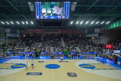 TREVISO 20102024 MARKETING LBA CAMPIONATO NUTRIBULLET TREVISO BASKET LED PANORAMICA PALAVERDE