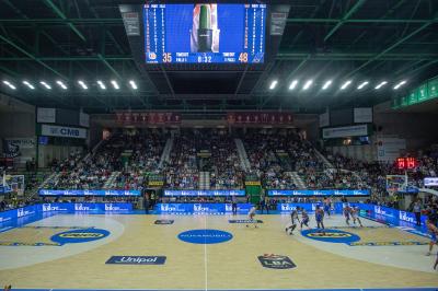 TREVISO 20102024 MARKETING LBA CAMPIONATO NUTRIBULLET TREVISO BASKET LED PANORAMICA PALAVERDE