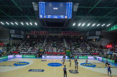 TREVISO 20102024 MARKETING LBA CAMPIONATO NUTRIBULLET TREVISO BASKET LED PANORAMICA PALAVERDE