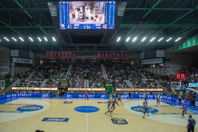 TREVISO 20102024 MARKETING LBA CAMPIONATO NUTRIBULLET TREVISO BASKET LED PANORAMICA PALAVERDE
