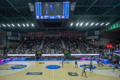 TREVISO 20102024 MARKETING LBA CAMPIONATO NUTRIBULLET TREVISO BASKET LED PANORAMICA PALAVERDE