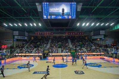 TREVISO 20102024 MARKETING LBA CAMPIONATO NUTRIBULLET TREVISO BASKET LED PANORAMICA PALAVERDE
