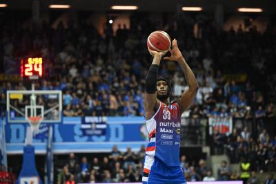 TREVISO 20102024 LBA NUTRIBULLET TREVISO BASKET - DOLOMITI ENERGIA TRENTO
