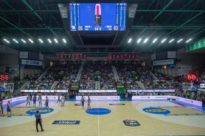 TREVISO 20102024 MARKETING LBA CAMPIONATO NUTRIBULLET TREVISO BASKET LED PANORAMICA PALAVERDE