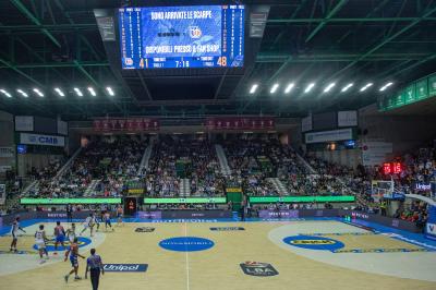 TREVISO 20102024 MARKETING LBA CAMPIONATO NUTRIBULLET TREVISO BASKET LED PANORAMICA PALAVERDE