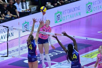 TREVISO 03112024 LEGAVOLLEY FEMMINILE CAMPIONATO 2024 - 2025 PROSECCO DOC IMOCO - SAVINO DEL BENE SCANDICCI