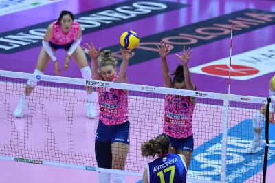 TREVISO 03112024 LEGAVOLLEY FEMMINILE CAMPIONATO 2024 - 2025 PROSECCO DOC IMOCO - SAVINO DEL BENE SCANDICCI