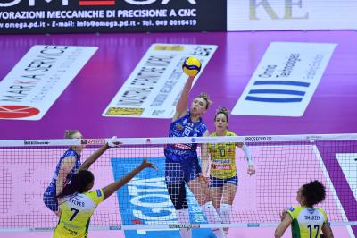 TREVISO 17112024 LEGAVOLLEY FEMMINILE CAMPIONATO 2024 - 2025 PROSECCO DOC IMOCO - WASH4GREEN PINEROLO