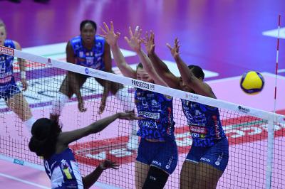 TREVISO 08122024 LEGAVOLLEY FEMMINILE CAMPIONATO 2024 - 2025 PROSECCO DOC IMOCO - IL BISONTE FIRENZE
