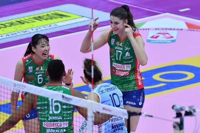 TREVISO 26122024 LEGAVOLLEY FEMMINILE CAMPIONATO 2024 - 2025 PROSECCO DOC IMOCO - CDA VOLLEY TALMASSON FVG