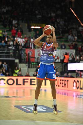TREVISO 29122024 LBA NUTRIBULLET TREVISO BASKET - EA7 MILANO